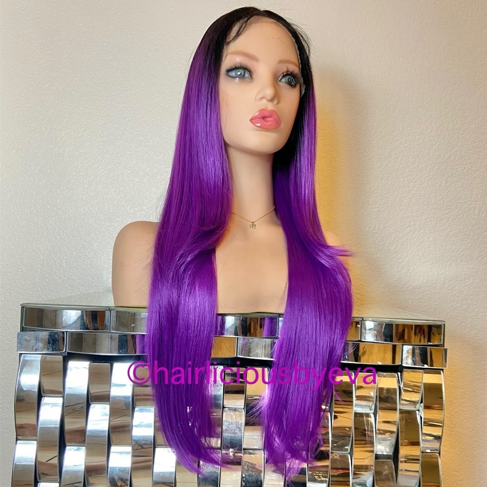 Purple wig ombré middle part